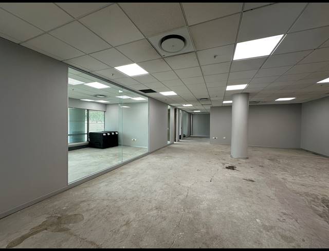 947M² OFFICE TO LET IN SANDTON CENTRAL